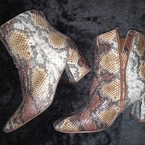 Chinese Laundry Booties